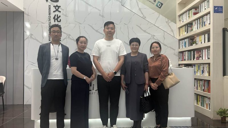 品牌设计与平面设计：两者差异与选择要点